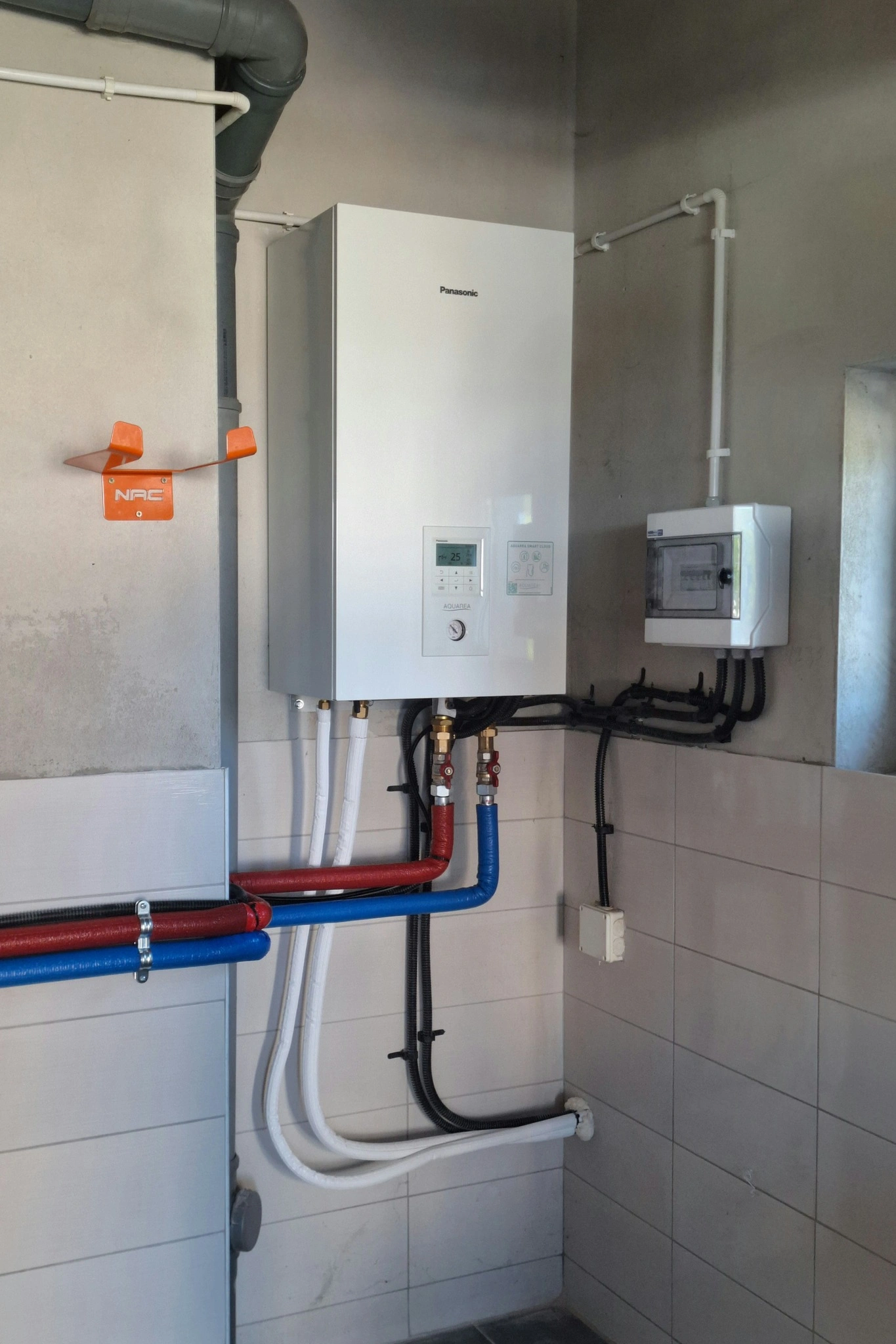 Kotłownia z pompą ciepła – bufor i automatyka, Hydroflex